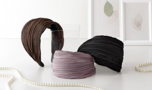 大人のふんわりカチューシャ