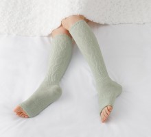 温活シルクの快眠ウォーマー