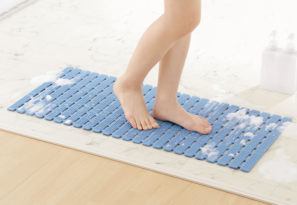 小さくたためるお風呂のスノコ｜開発商品｜健康・美容グッズ等の商品開発・卸売なら株式会社メイダイ