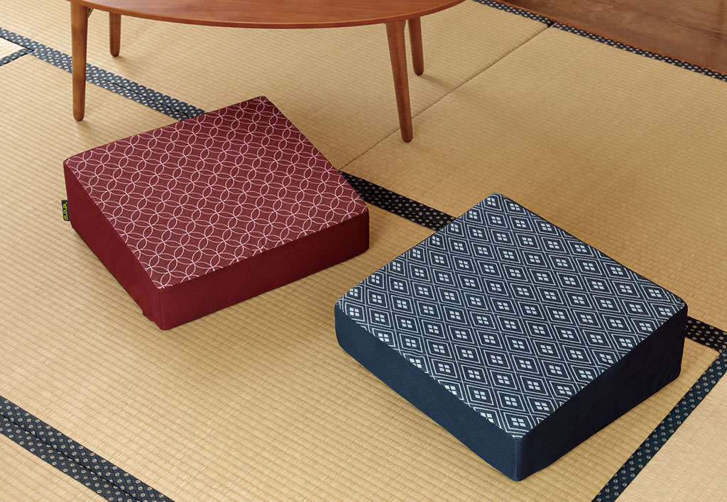 腰にやさしい床坐クッション｜開発商品｜健康・美容グッズ等の商品開発・卸売なら株式会社メイダイ